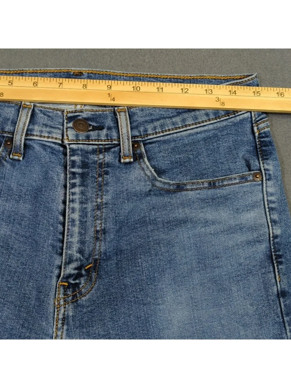 Levi's Jeans Men's 31x30 Fits 30x29 Blue 506 Comfort Straight Fit Denim